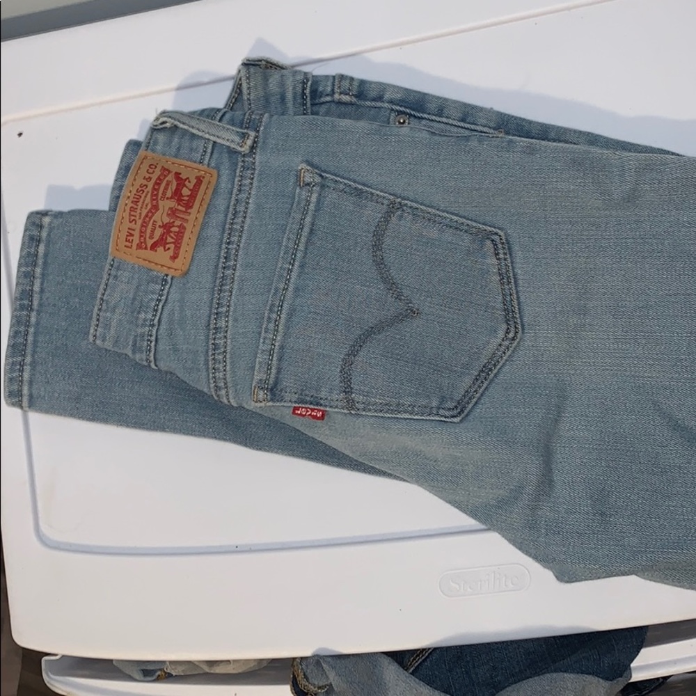 LEVIS